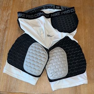 Nike pro combat shorts. White. XXL